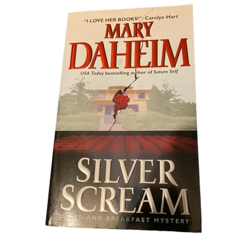 Mary Daheim
Silver Scream: A Bed-and-Breakfast Mystery 1st edition PB